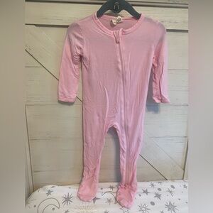 Kyte Baby double zipper Footed Onesie Peony Light Pink